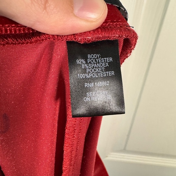 Torrid Relaxed Taper Velvet High-Rise Pant Red Trouser Fit Womens Size 18R - Picture 9 of 10